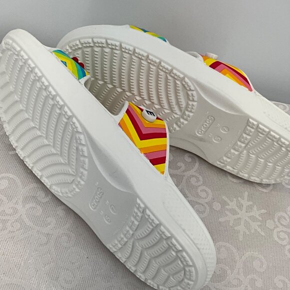 Crocs Womens Slides With Colorful Chevron Design & "Vibe" Details - Picture 8 of 8